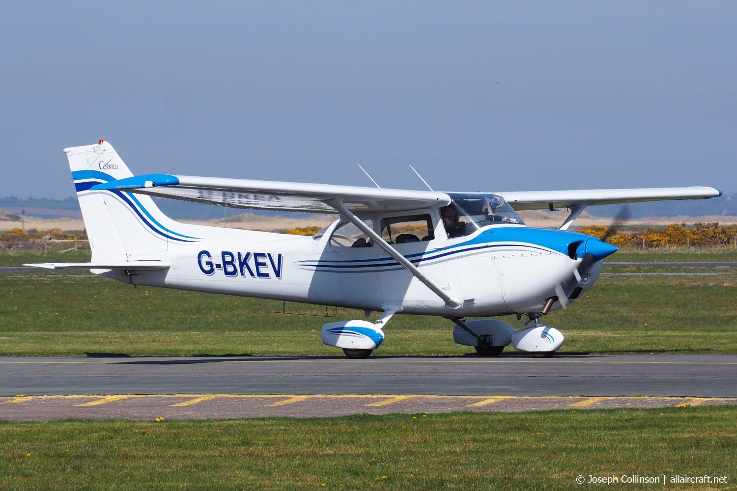G-BKEV · Cessna F172M Skyhawk · (EGCK)
