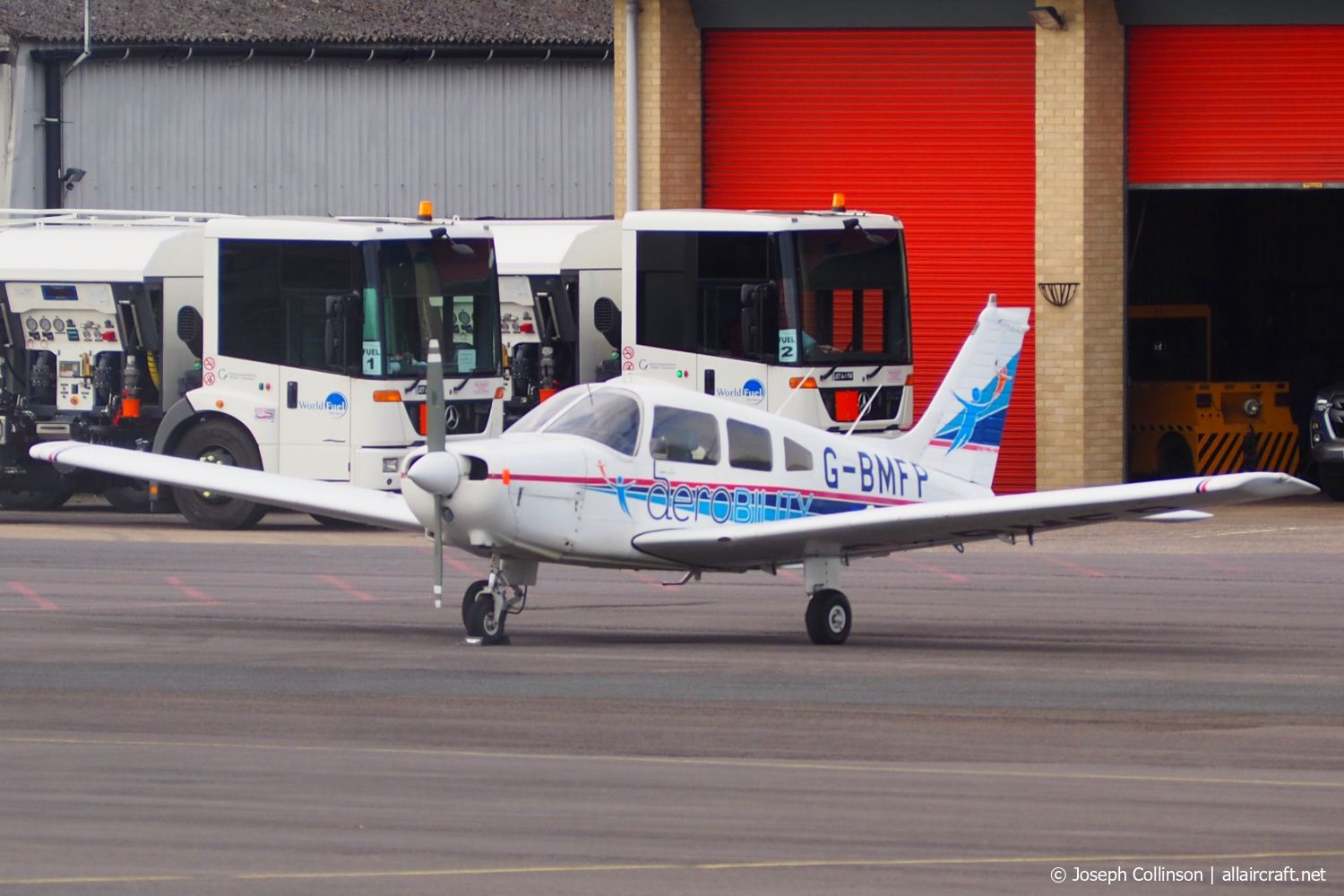 G-BMFP · Piper PA-28-161 Cherokee Warrior II · (GLO / EGBJ)