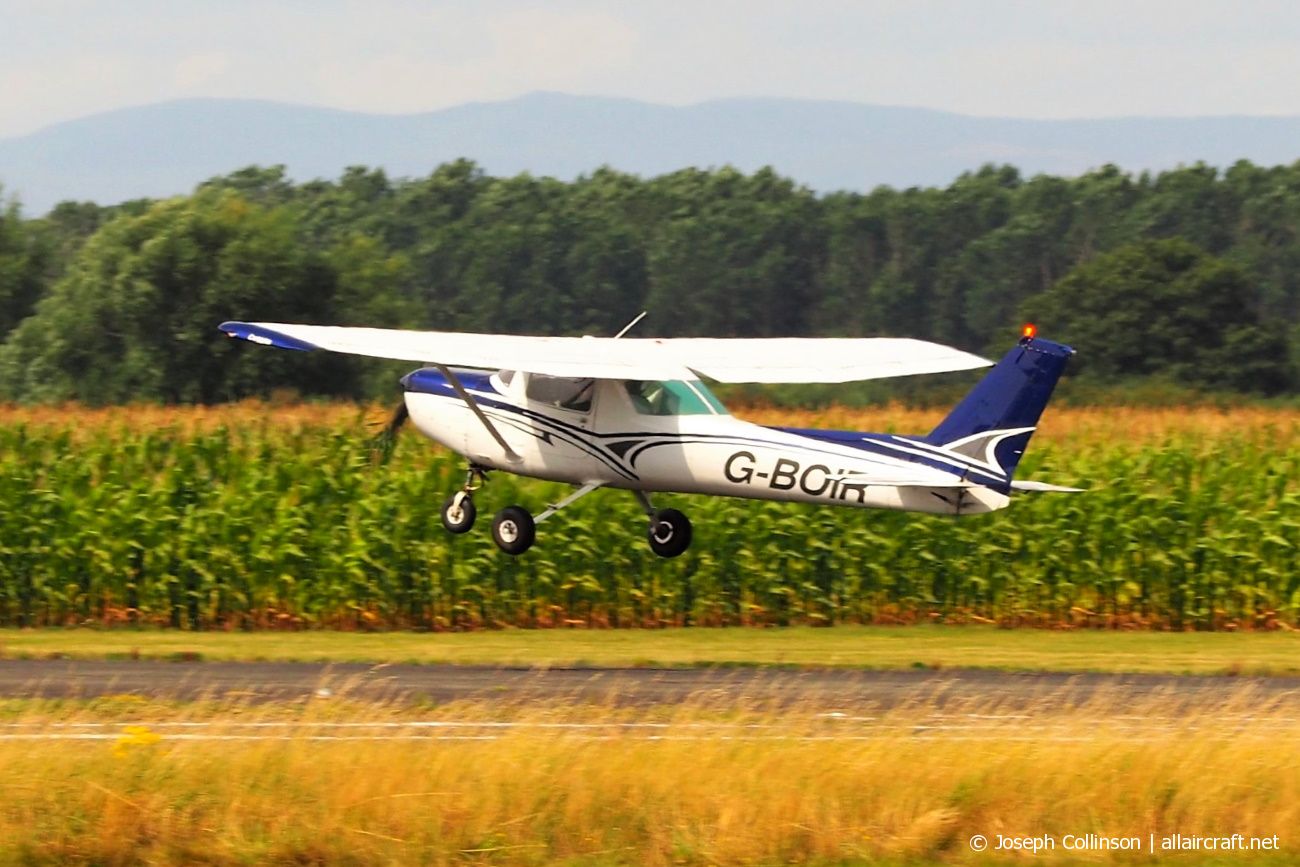 G-BOIR · Cessna 152 · (EGCV)