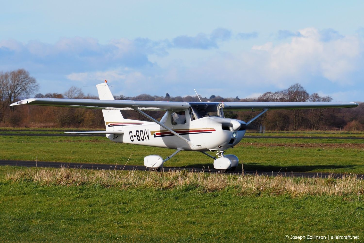 G-BOIV (150-78620) 1976 Cessna 150M