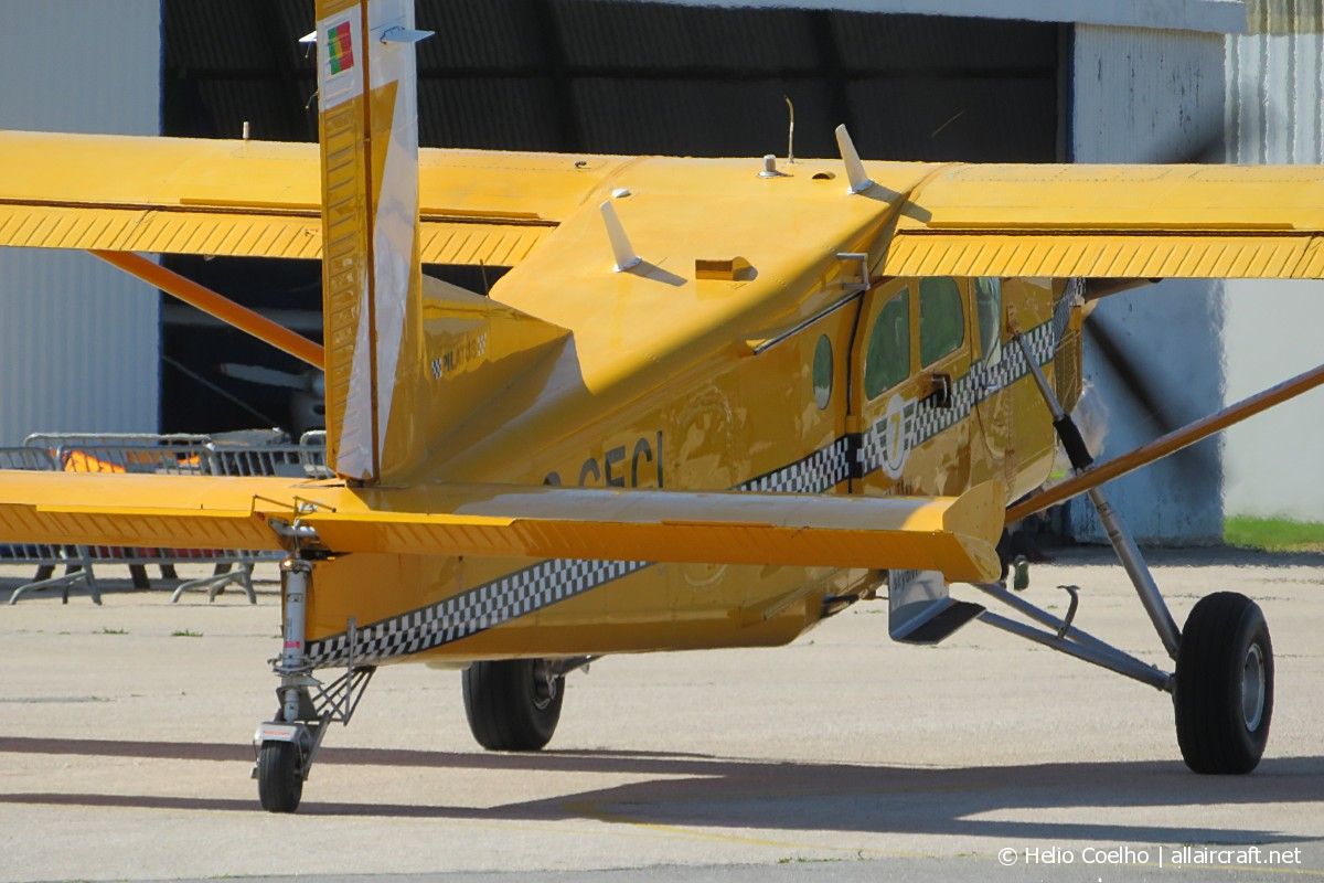 G-CECI (936) 2000 Pilatus PC-6/B2-H4 Turbo Porter