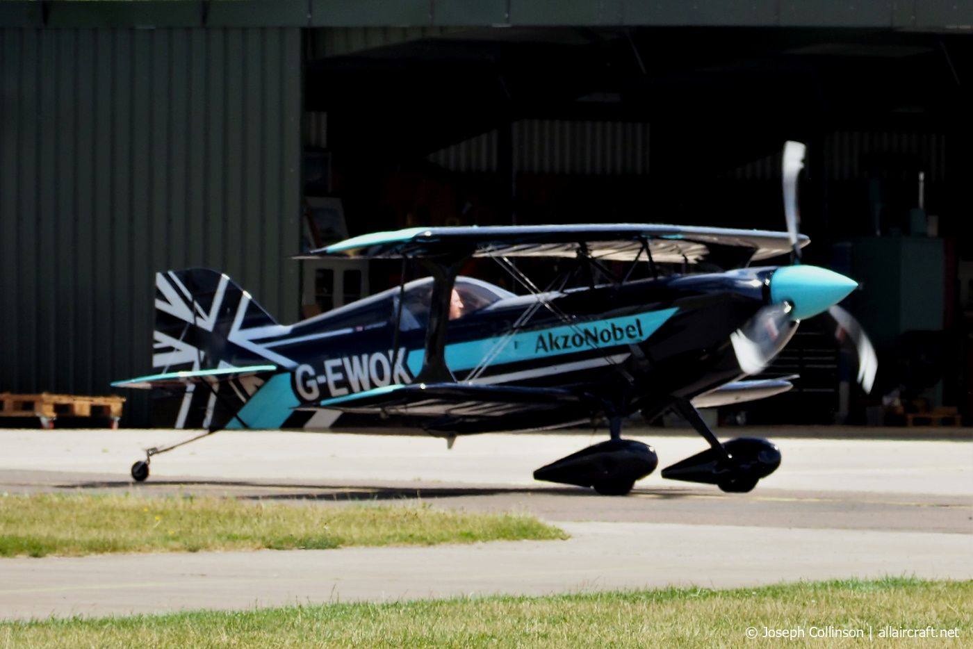 G-EWOK · Pitts S-1-11B Super Stinker · (EGCV)