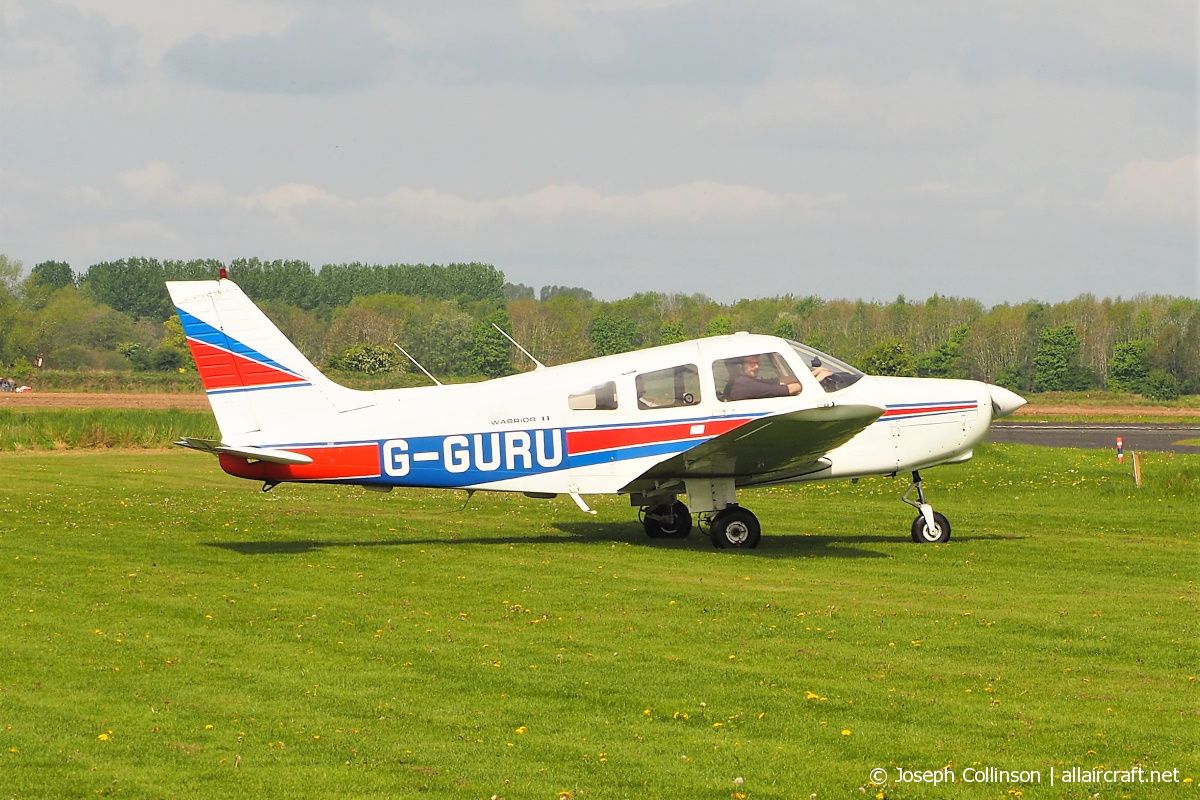G-GURU (28-8316018) 1983 Piper PA-28-161 Cherokee Warrior II