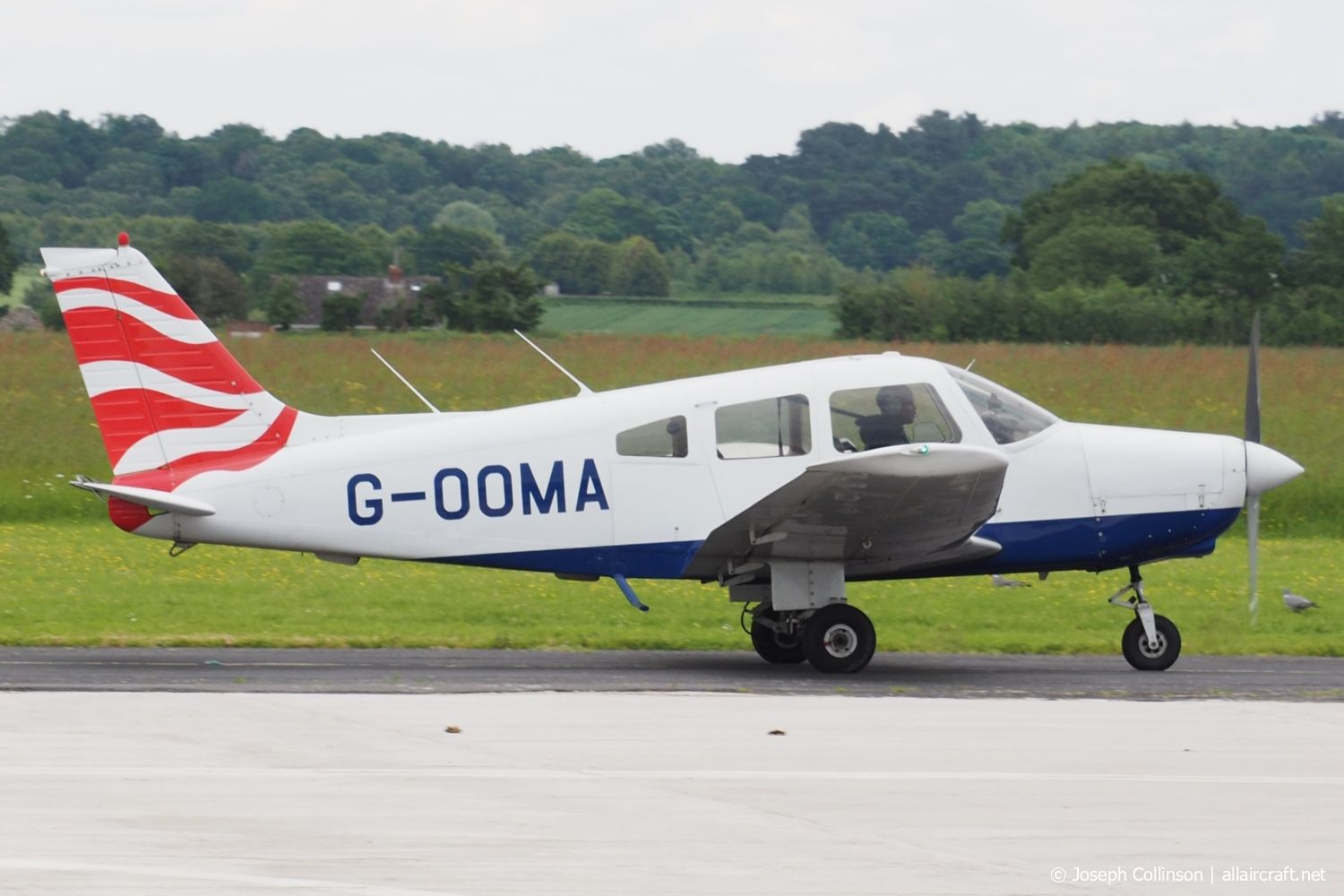 G-OOMA (28-8116030) 1981 Piper PA-28-161 Cherokee