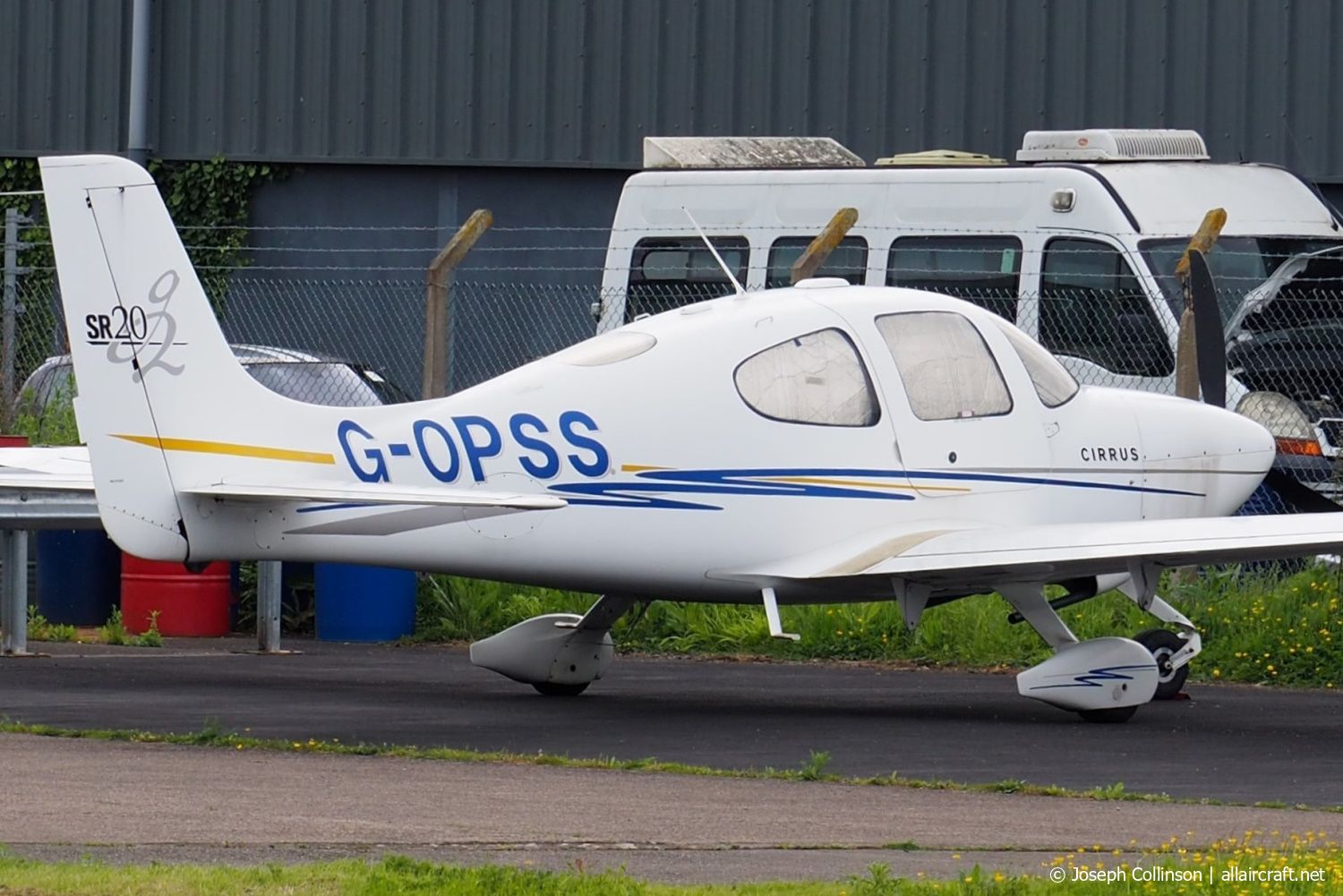 G-OPSS (1458) 2004 Cirrus SR20 G2