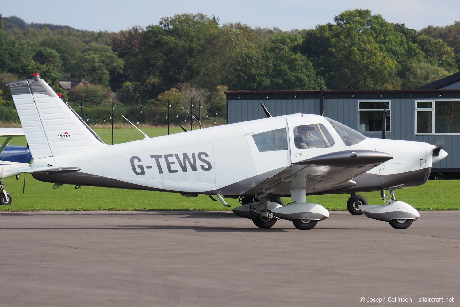 G-TEWS (28-25128) 1968 Piper PA-28-140 Cherokee