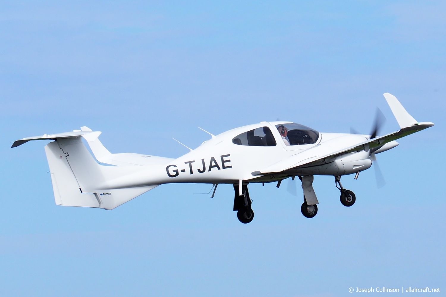G-TJAE · Diamond DA-42NG Twin Star · (EGCV)
