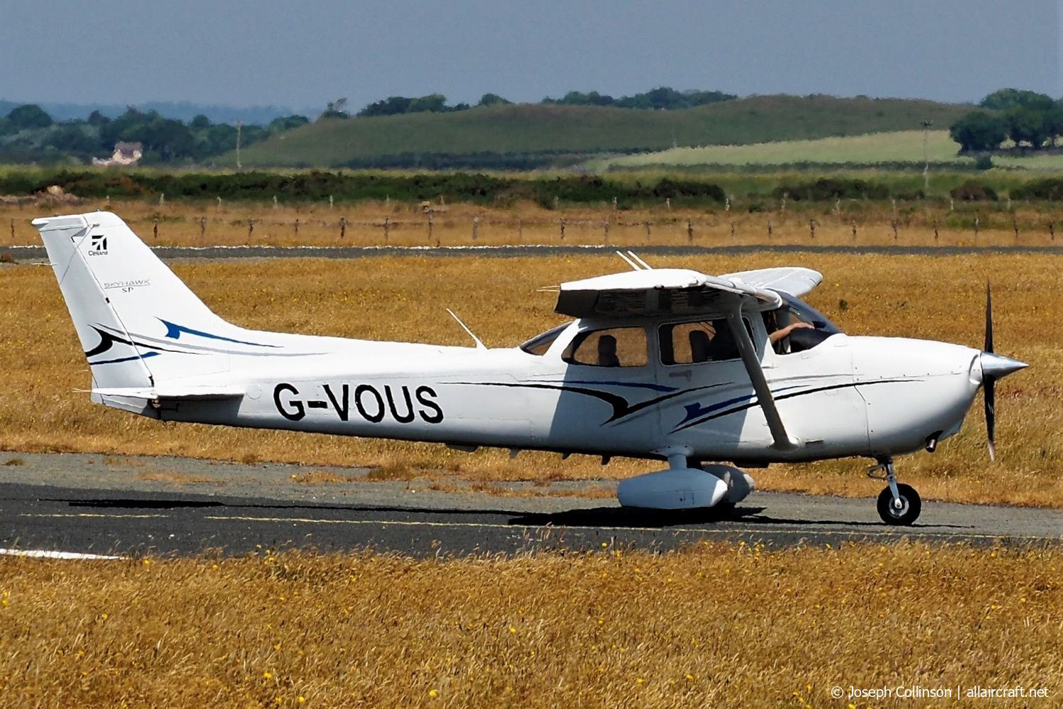 G-VOUS 2013 Cessna 172S Skyhawk SP