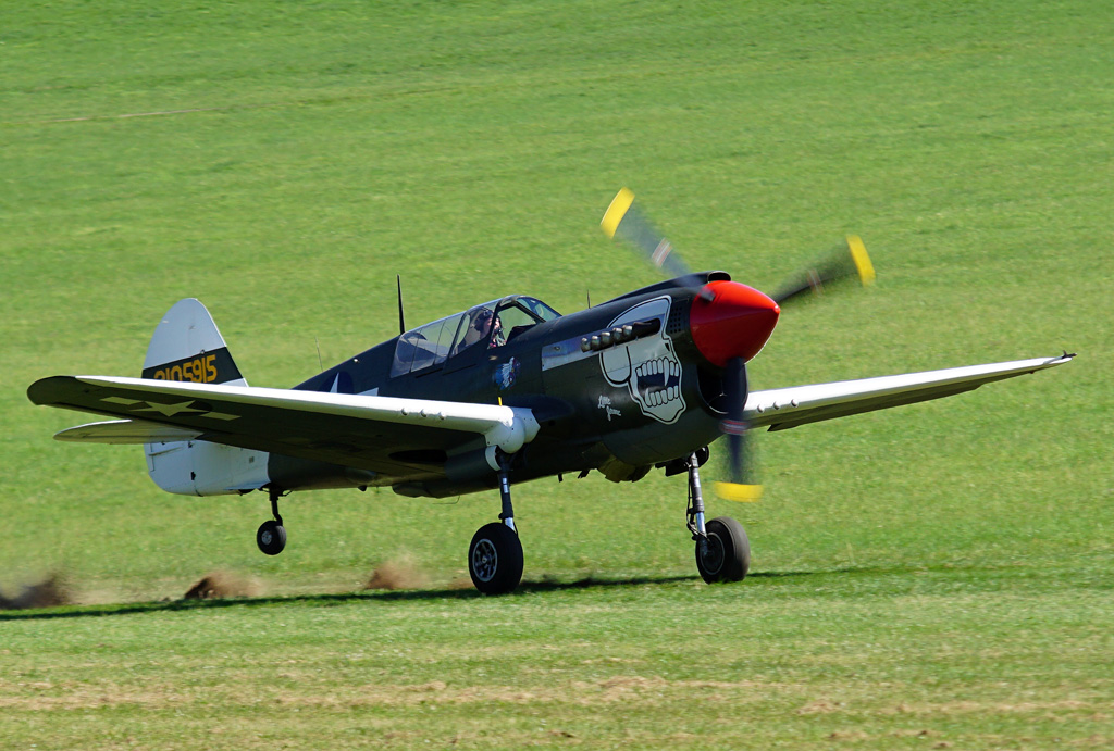F-AZKU (29677) 1942 Curtiss P-40N Warhawk