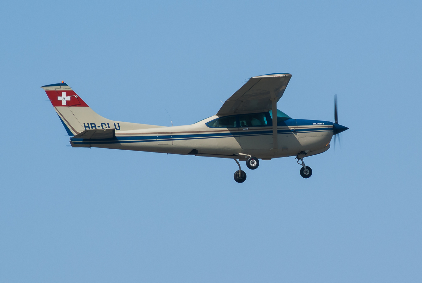 HB-CLU (R18201776) Cessna R182 Skylane