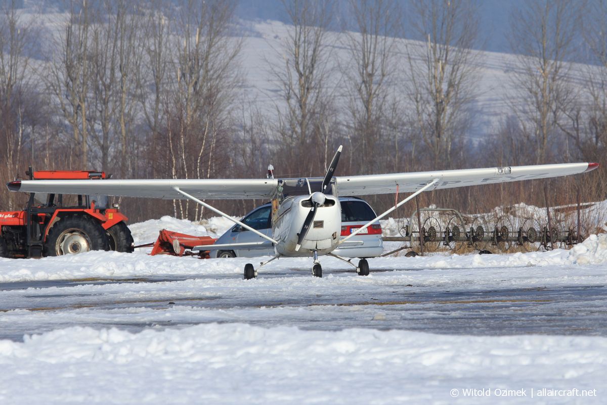 SP-FYZ · Cessna 175 Skylark · (EPNT)