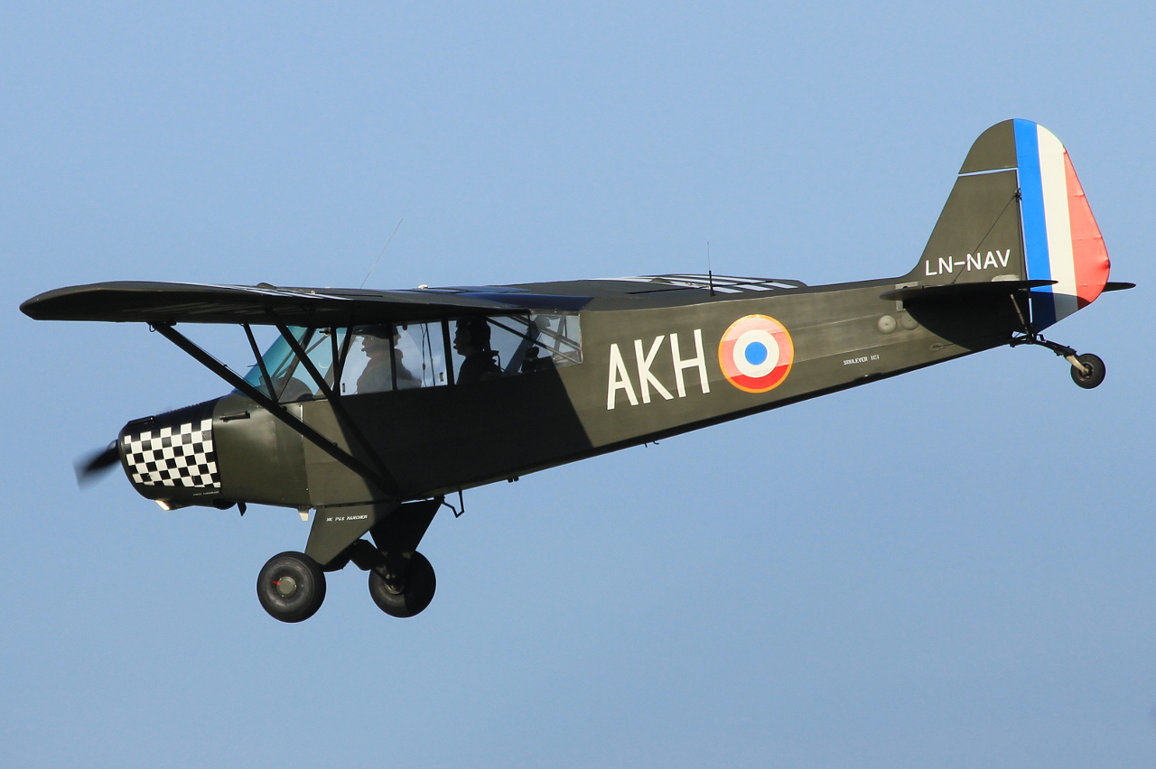 LN-NAV · Piper L-18C Super Cub · (SVG / ENZV)