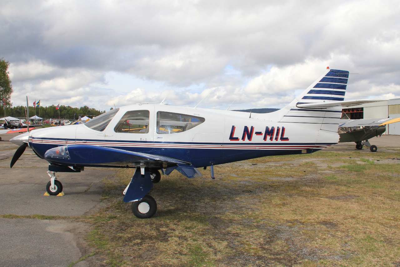 LN-MIL · Rockwell Commander 112 · (ENKJ)