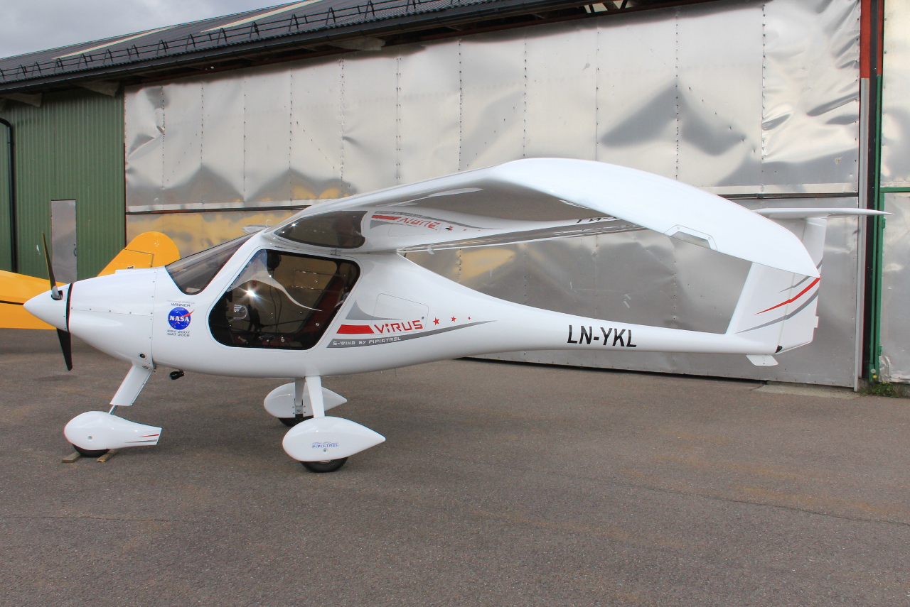 LN-YKL (VSW 100) 2011 Virus S-Wing