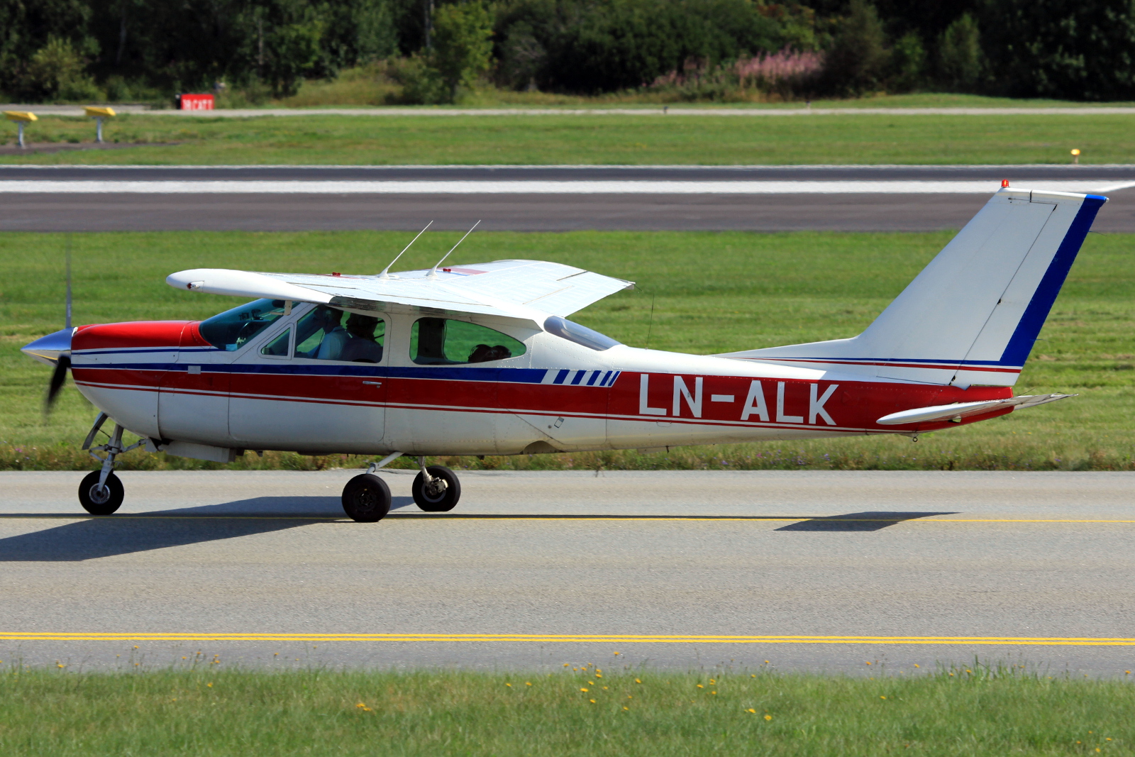 LN-ALK (177RG0149) 1978 Cessna 177RG Cardinal