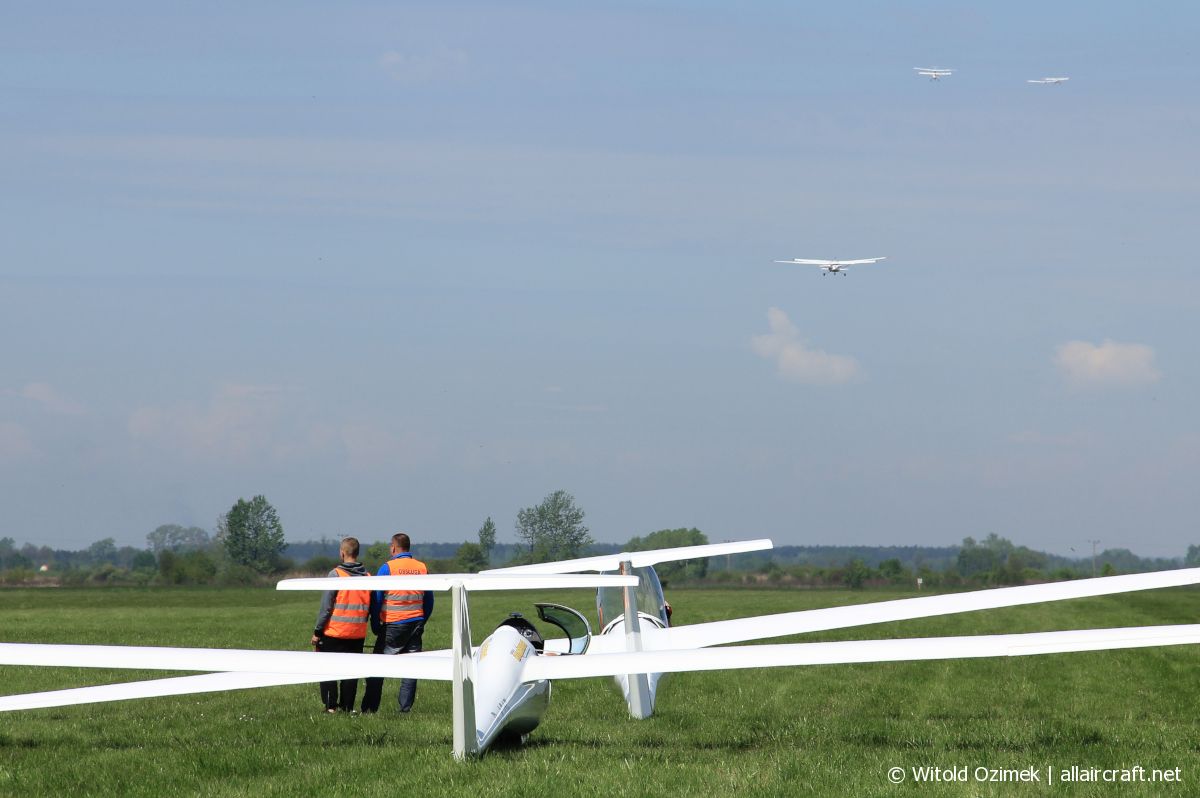 D-4215 · Grob G.102 Astir CS · (EPST)