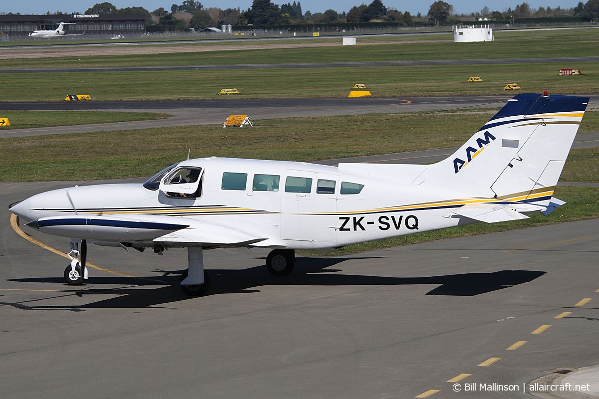 ZK-SVQ (402B0601) 1975 Cessna 402B