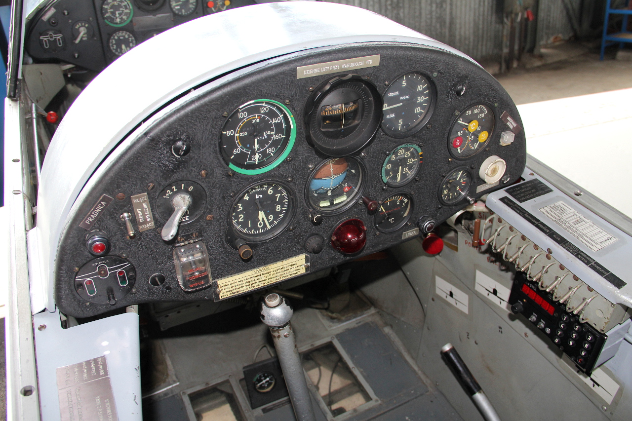 SP-EME · Zlin Z-526F · (EPST)