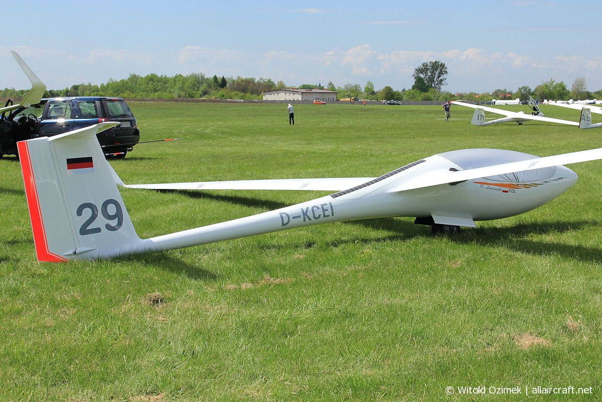 D-KCEI · Schleicher ASG-29E · (EPST)