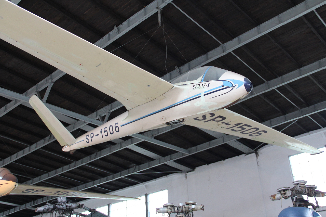 SP-1506 · SZD-17x Jaskolka L · --