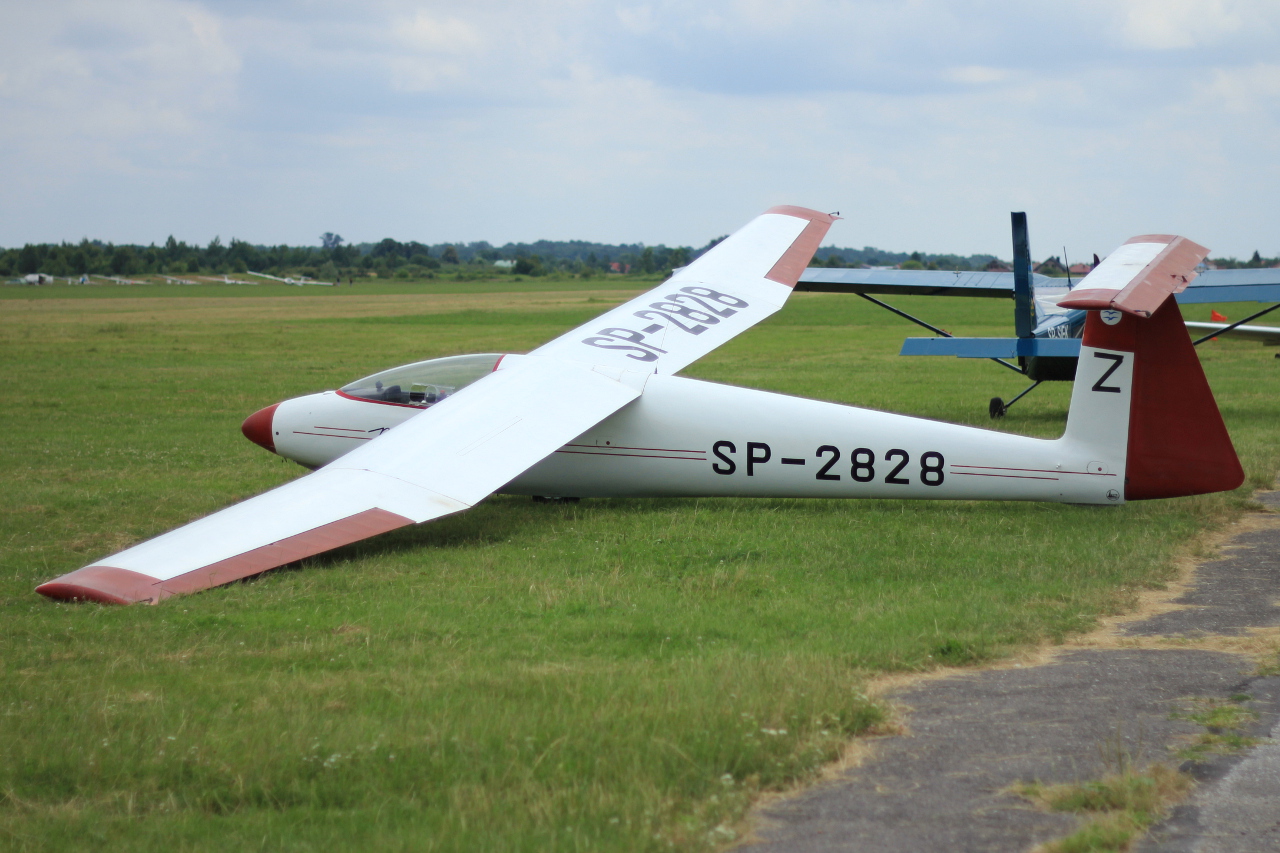 SP-2828 · SZD 30 Pirat · (EPST)