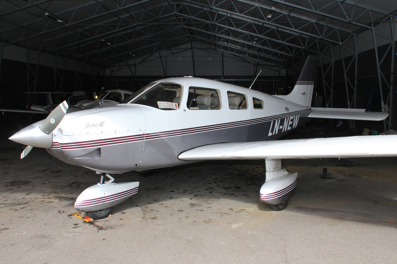 LN-NEW · Piper PA-28-181 Archer III · (ENKJ)