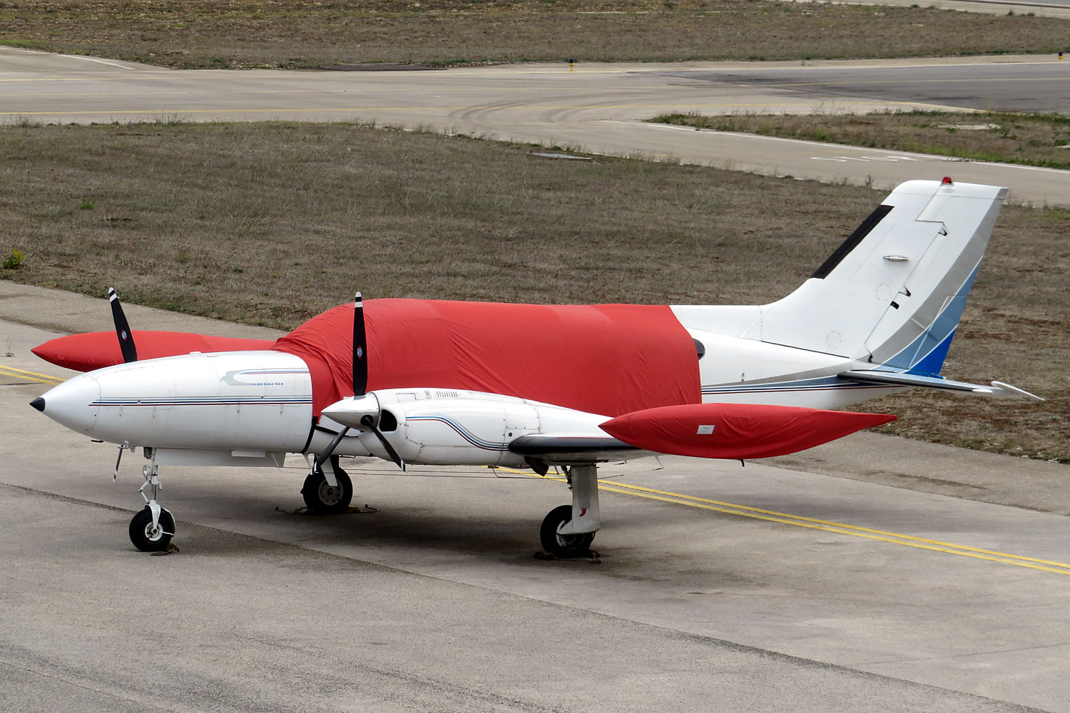 G-SVIP · Cessna 421B Golden Eagle · (LPCS)