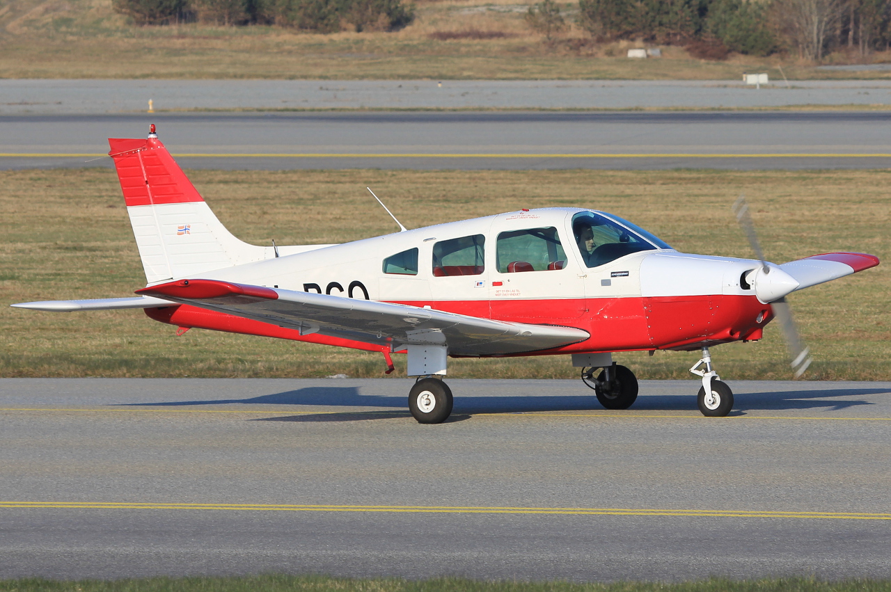 LN-BGQ · Piper PA-28-161 Warrior II · (SVG / ENZV)