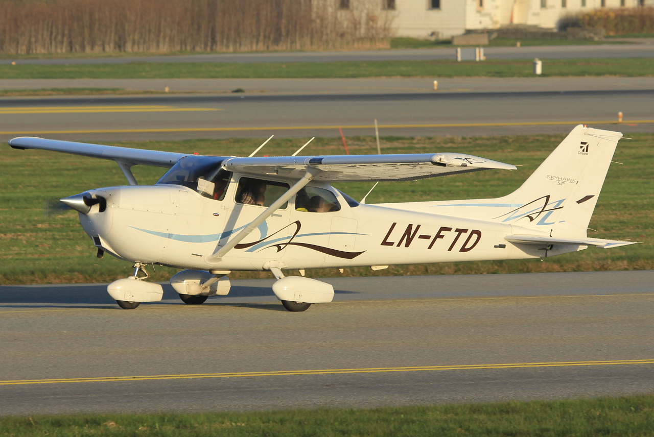 LN-FTD · Cessna 172S Skyhawk SP · (SVG / ENZV)