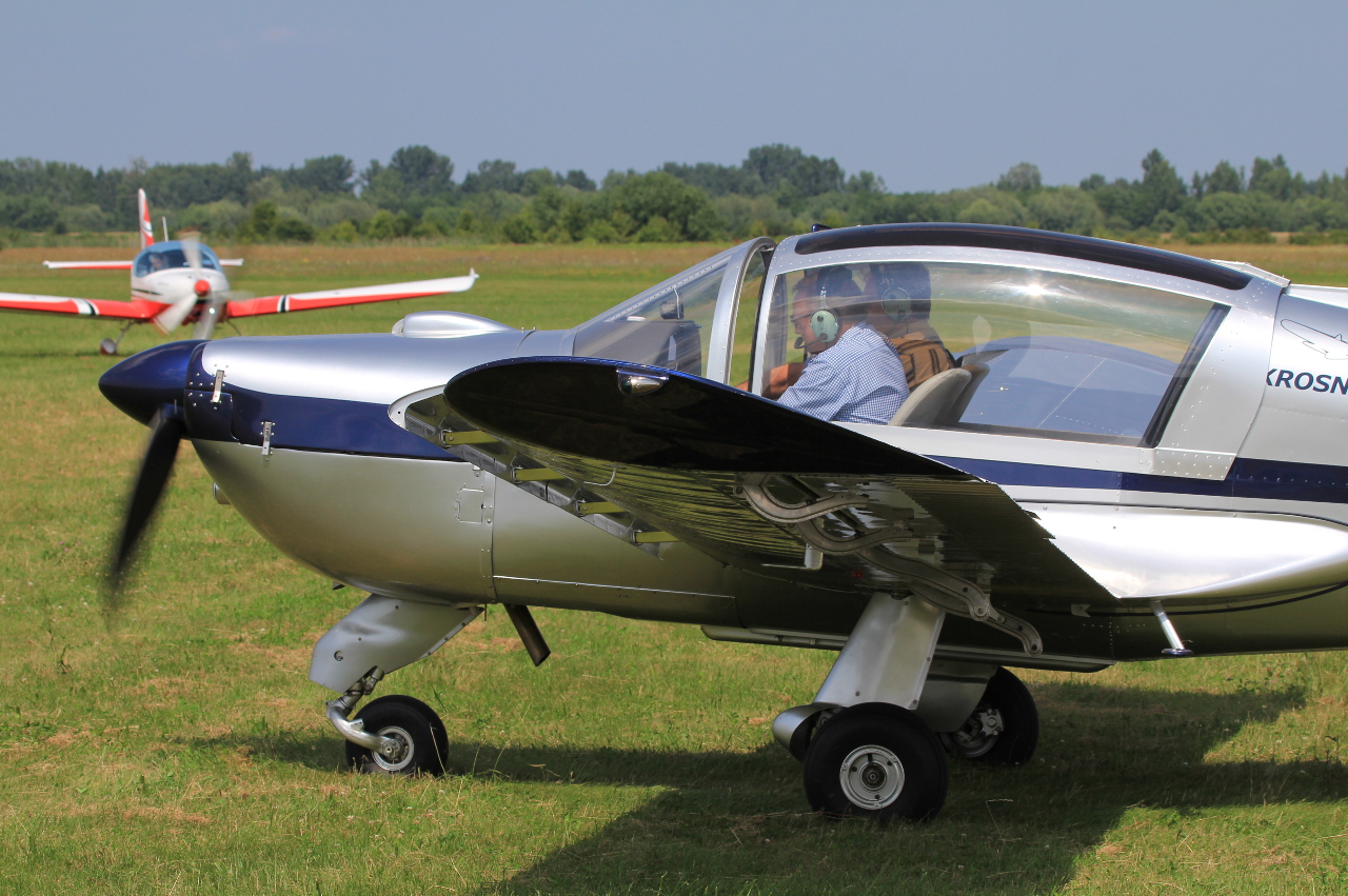 SP-CAC · Morane-Saulnier MS.893A Commodore 180 · (EPST)