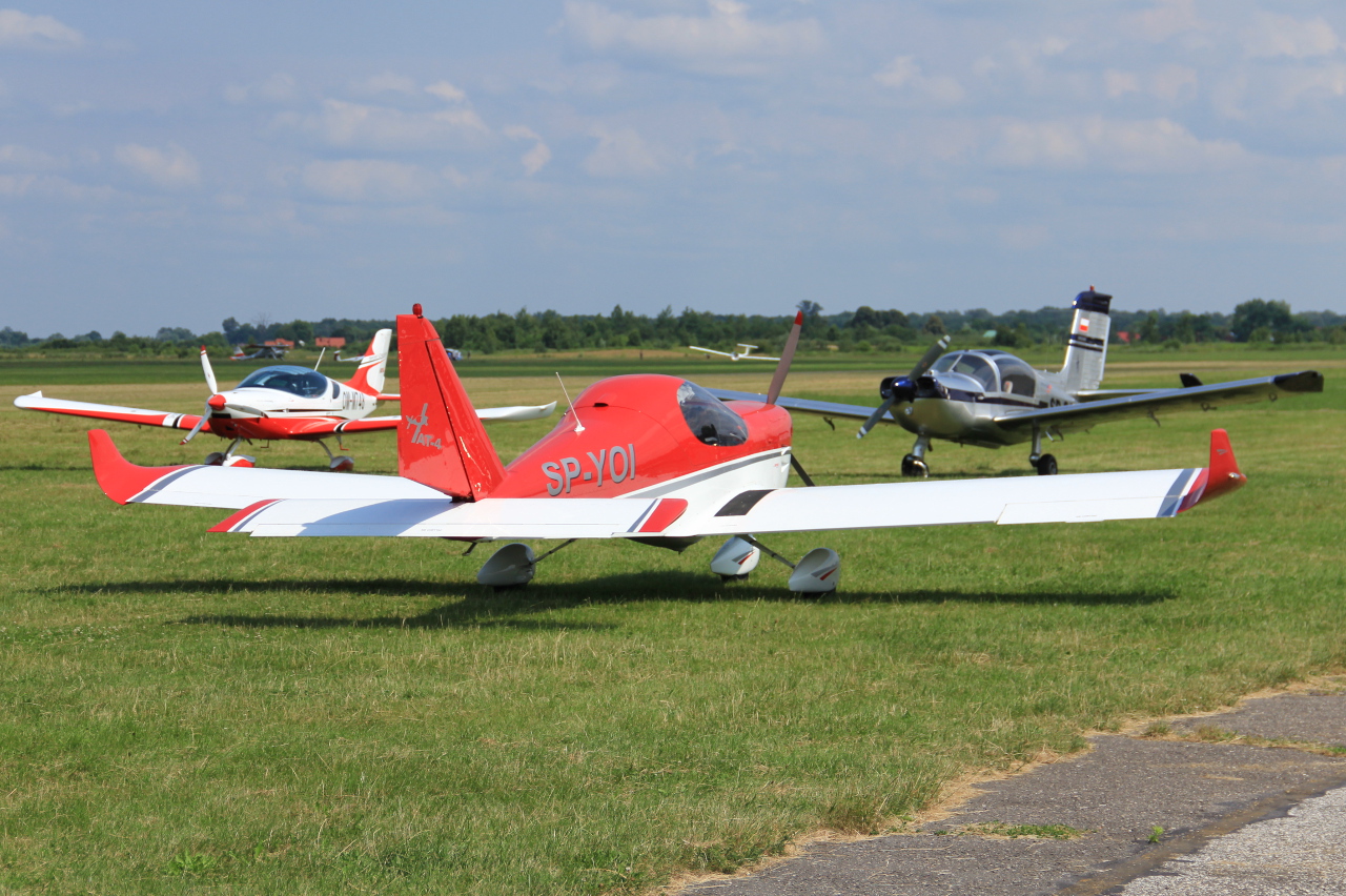 SP-YOI Aero AT-4