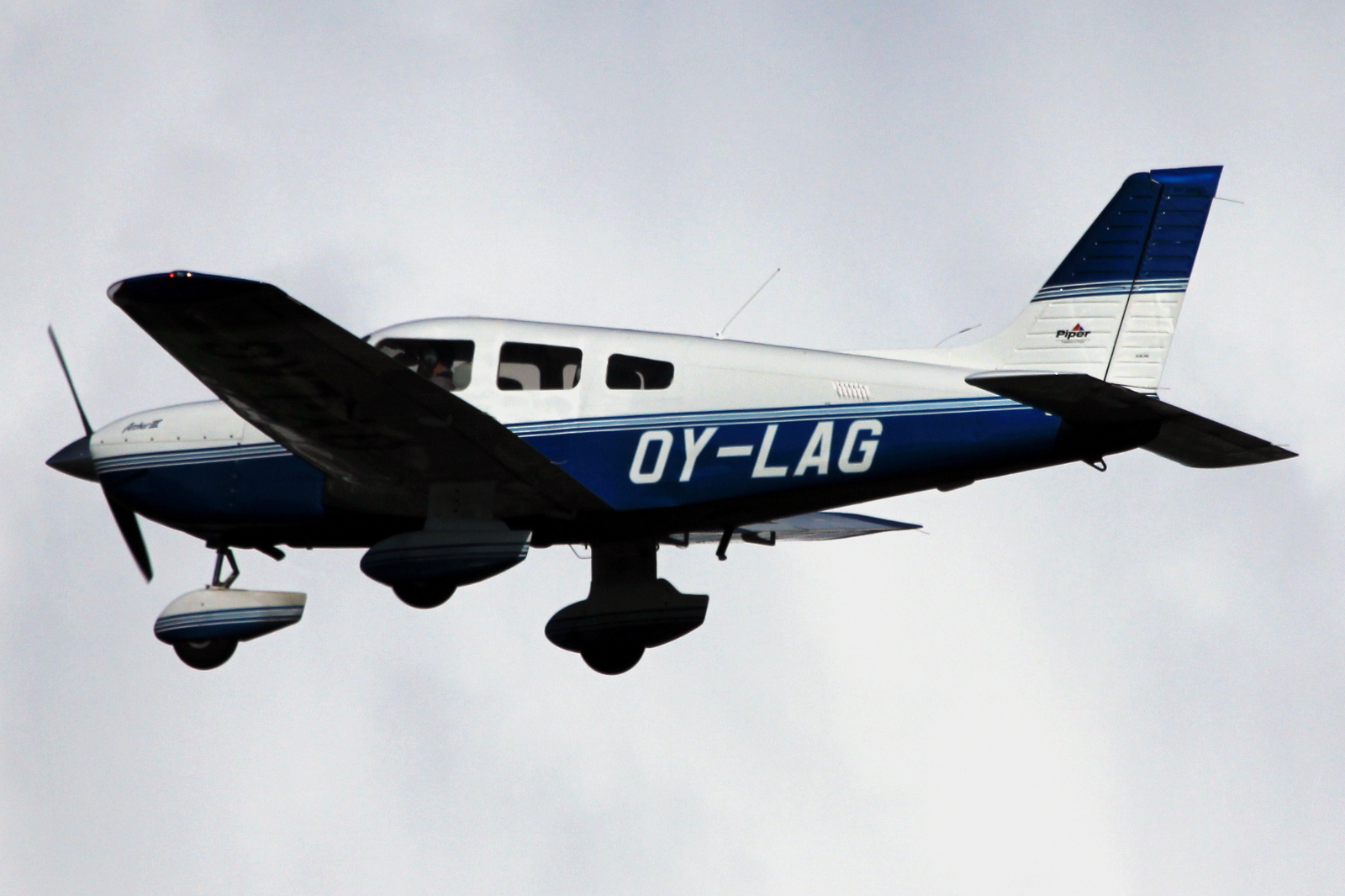 OY-LAG · Piper PA-28-181 Archer III · (SVG / ENZV)