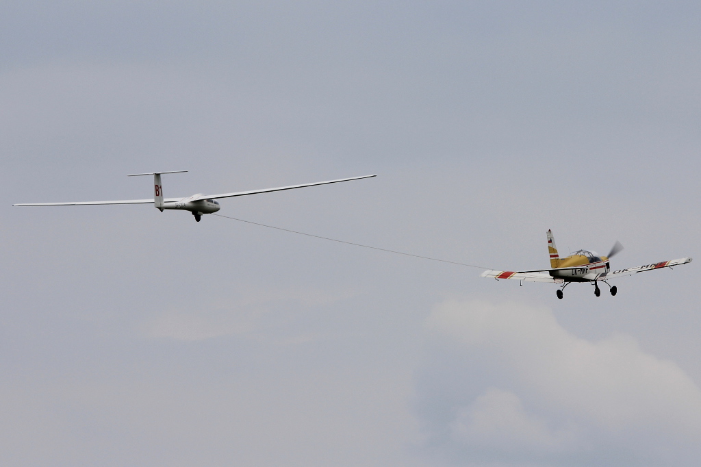 OK-MNF · Zlin Z-142 · (EPST)