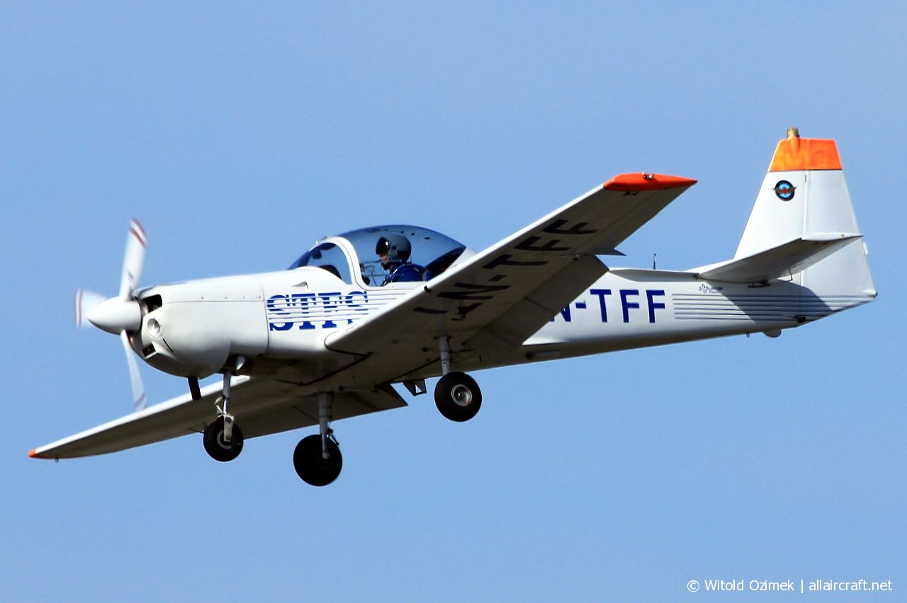 LN-TFF · Slingsby T67M-200 Firefly · (SVG / ENZV)