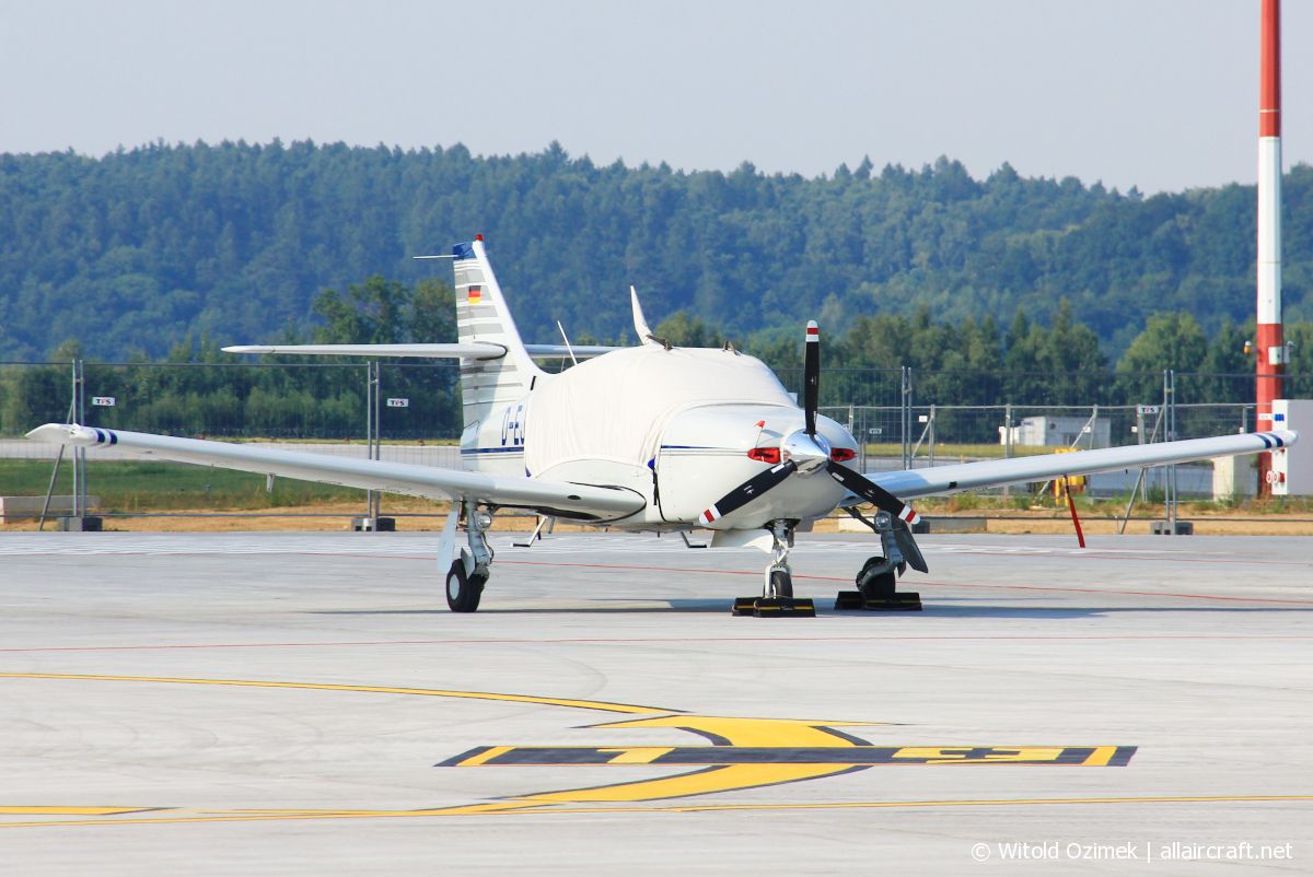 D-EJCA · Rockwell Commander 114B · (KRK / EPKK)