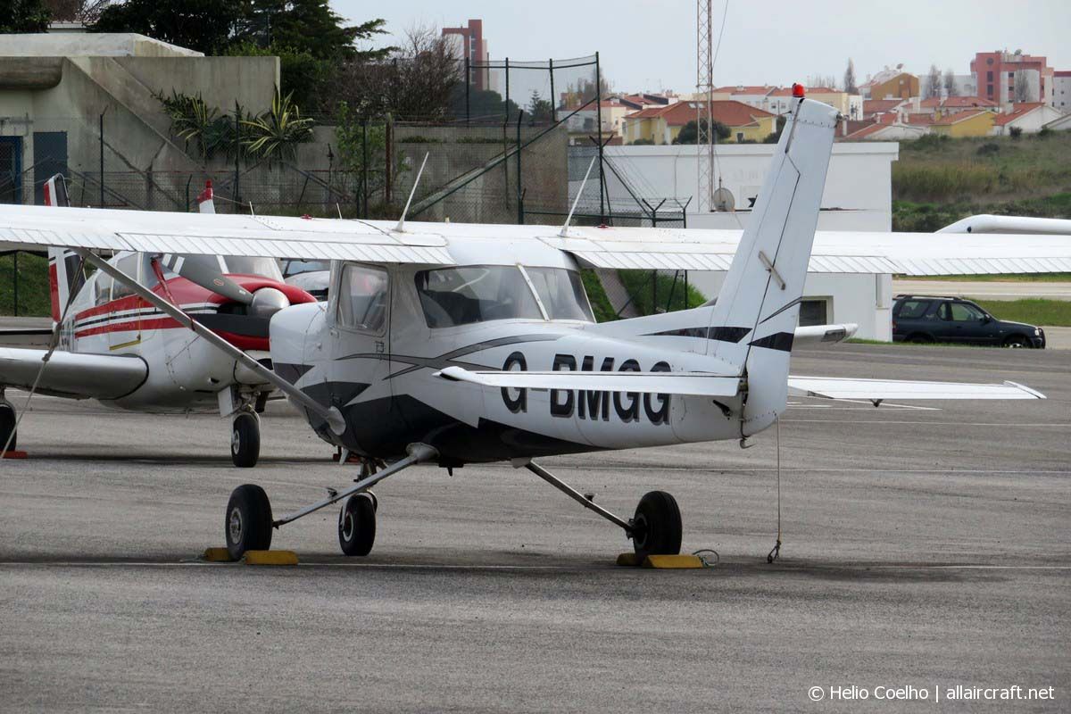 G-BMGG (152-79592) 1979 Cessna 152