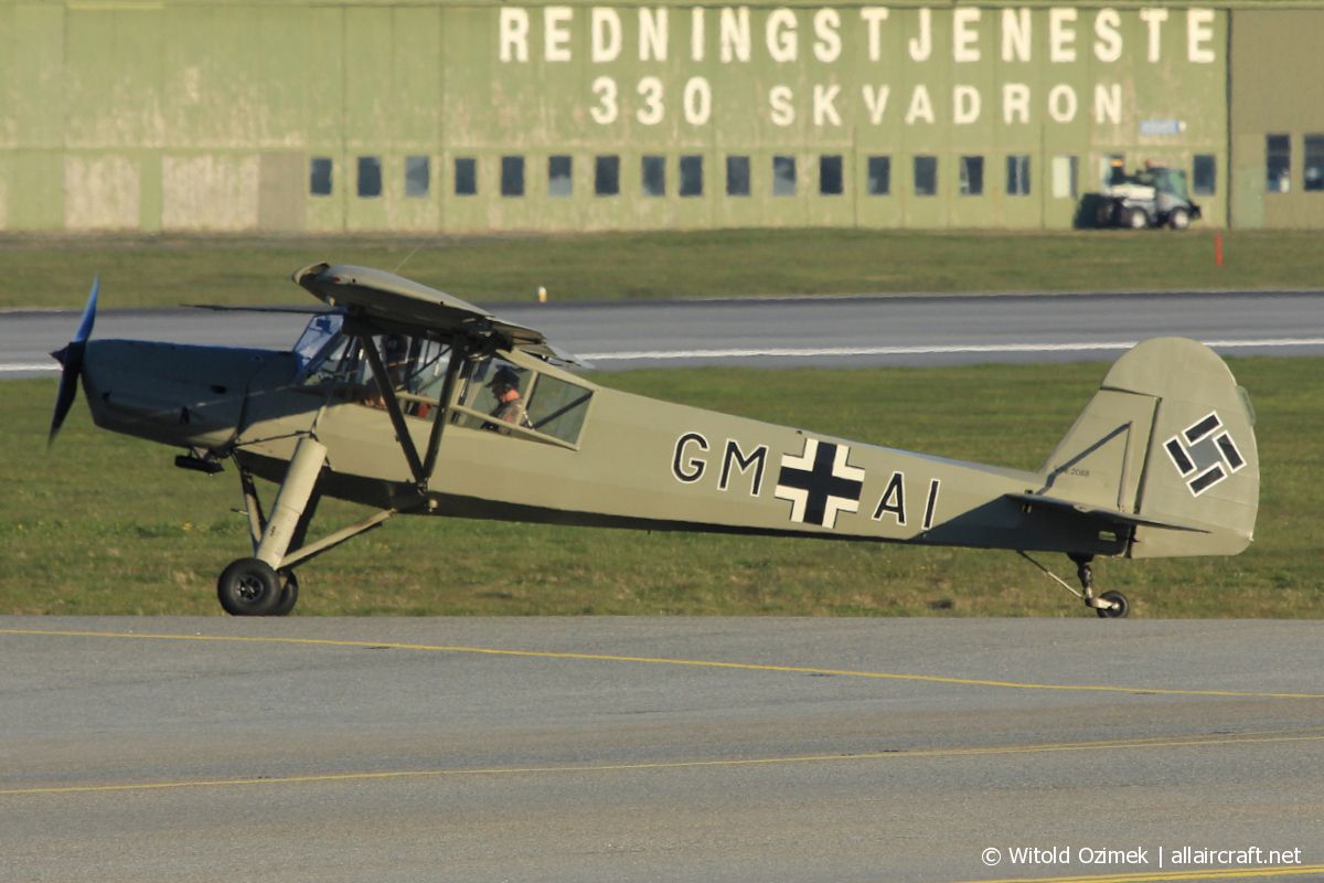G-STCH / GM+AI (2088) 1944 Fieseler Fi-156C Storch