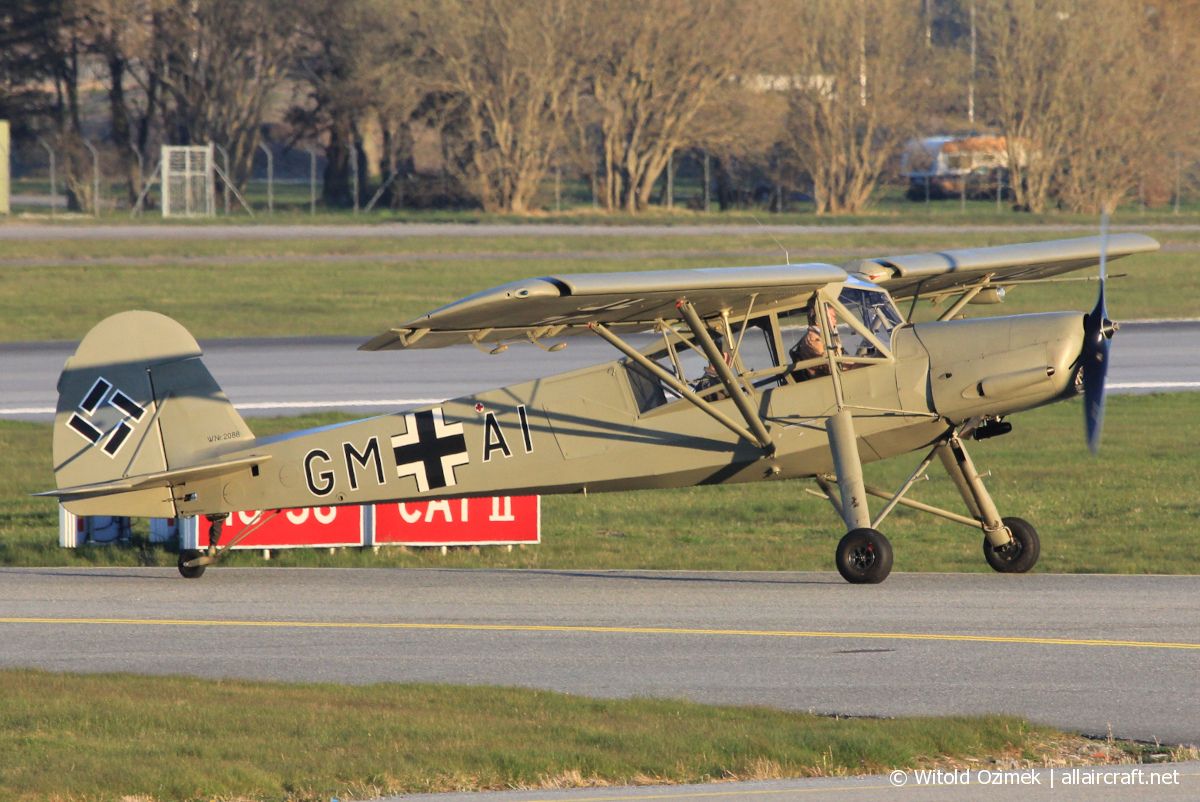 G-STCH / GM+AI (2088) 1944 Fieseler Fi-156C Storch