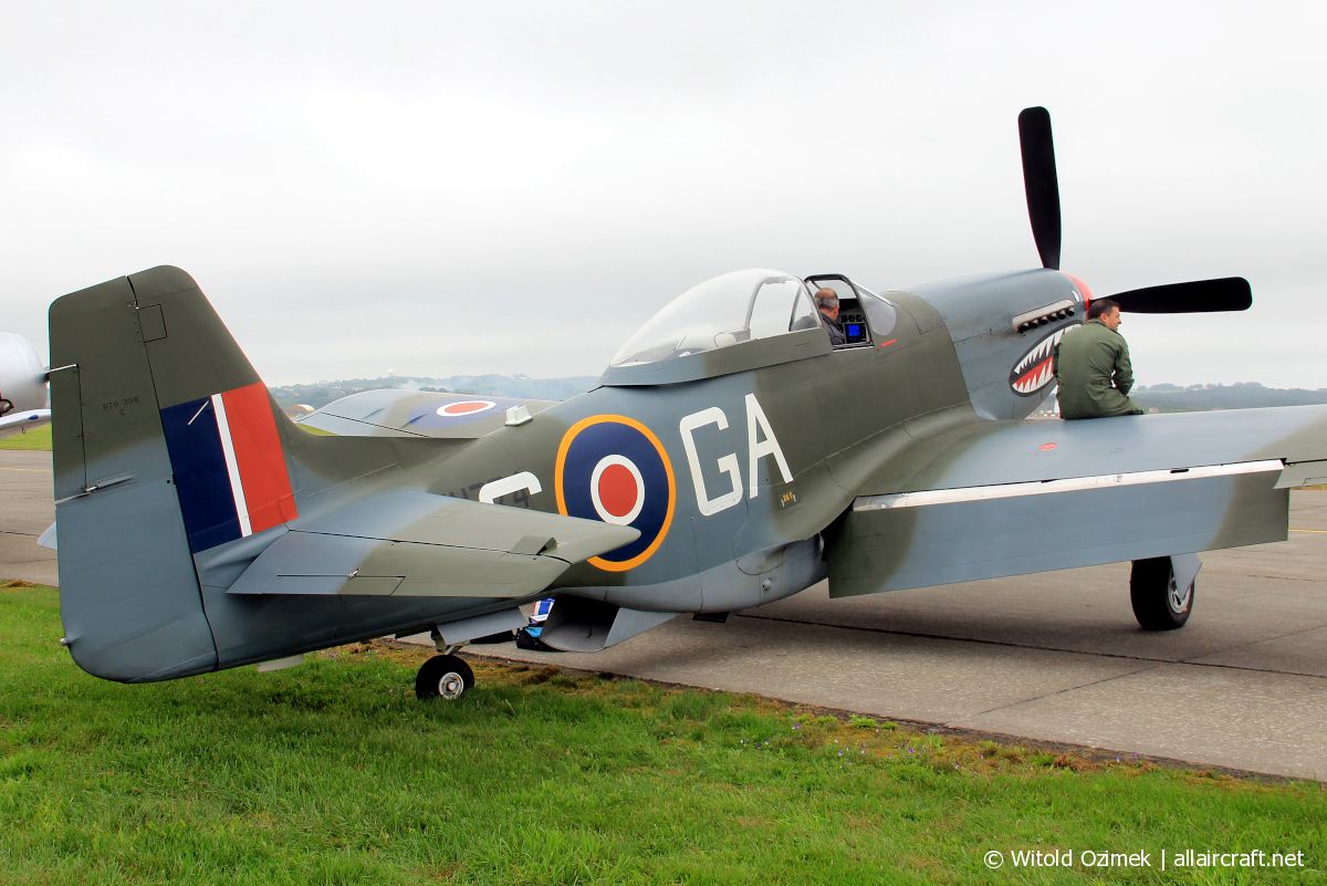 G-SHWN (122-40417) 1944 North American P-51D Mustang