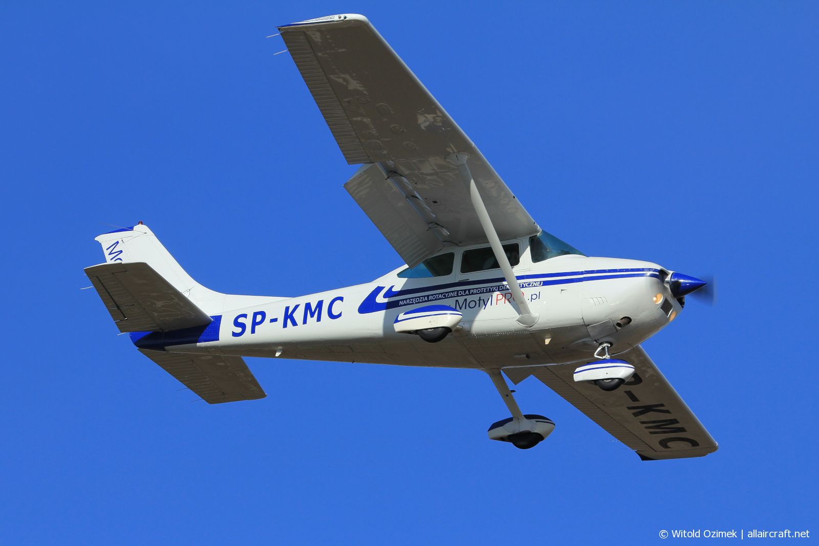 SP-KMC · Cessna 182Q Skylane · (EPML)