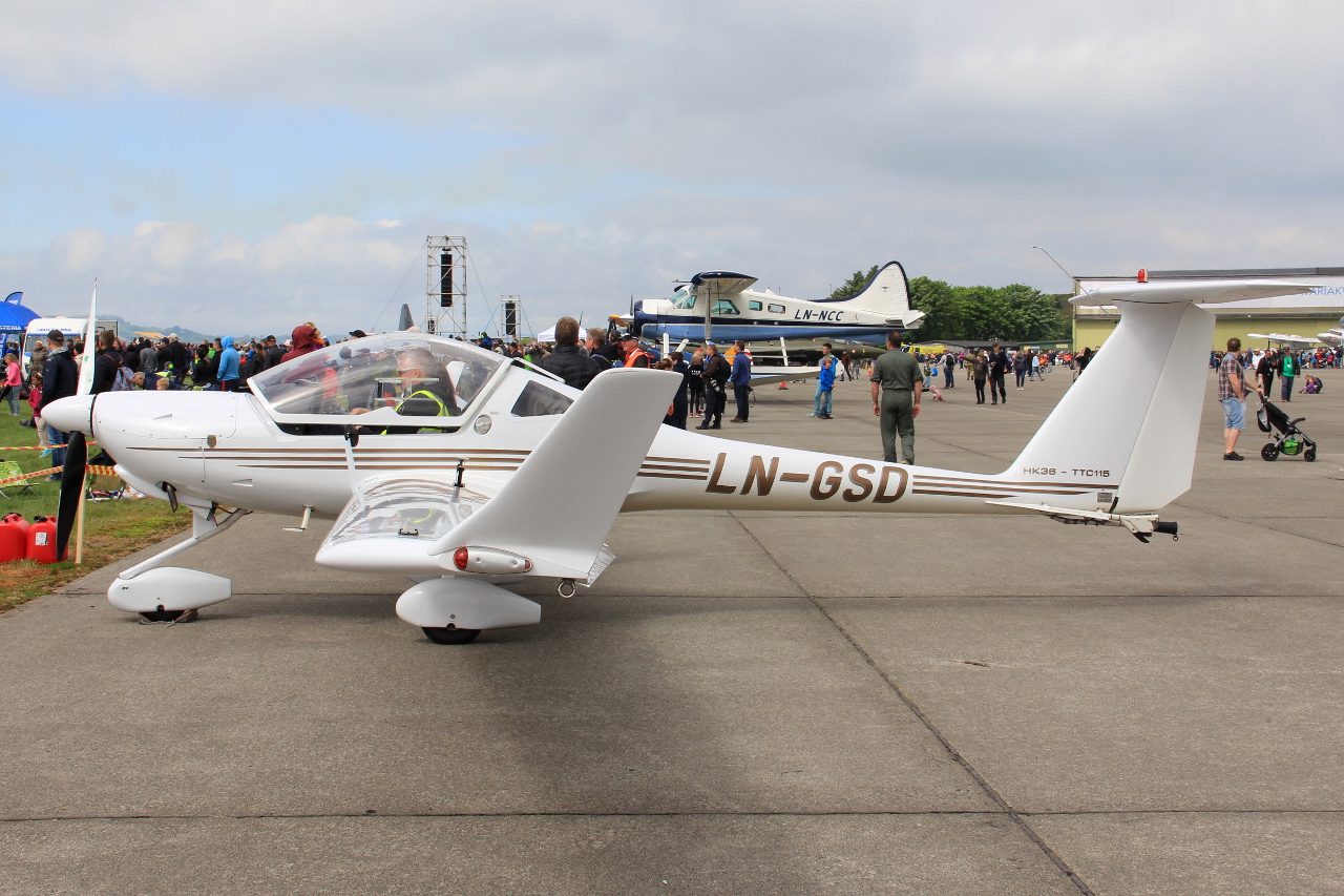 LN-GSD · Diamond HK-36TTC Super Dimona · (SVG / ENZV)