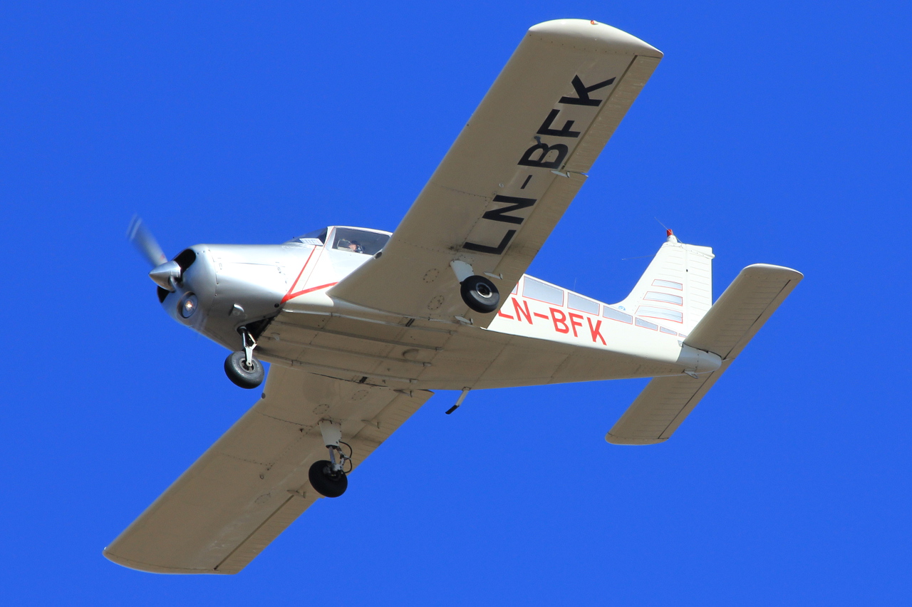 LN-BFK · Piper PA-28-140 Cherokee F · (SVG / ENZV)