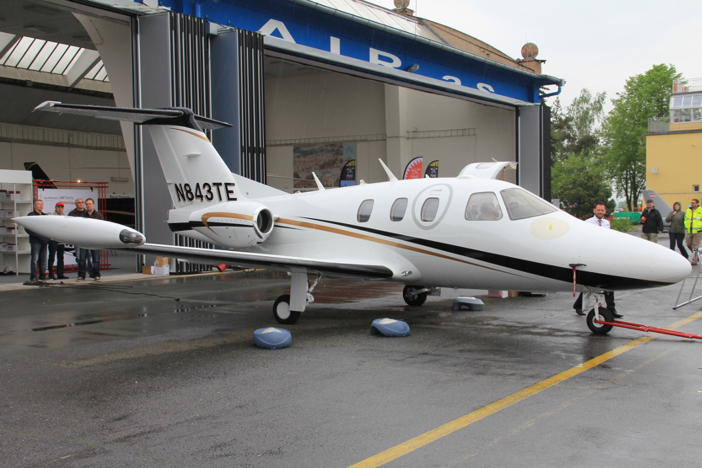 N843TE · Eclipse Aviation EA500 · (LKHK / EHS)
