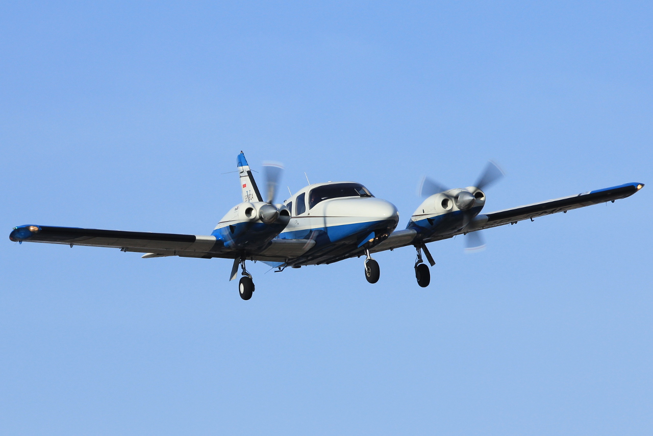 SP-GMF · Piper PA-34-220T Seneca V · (EPML)