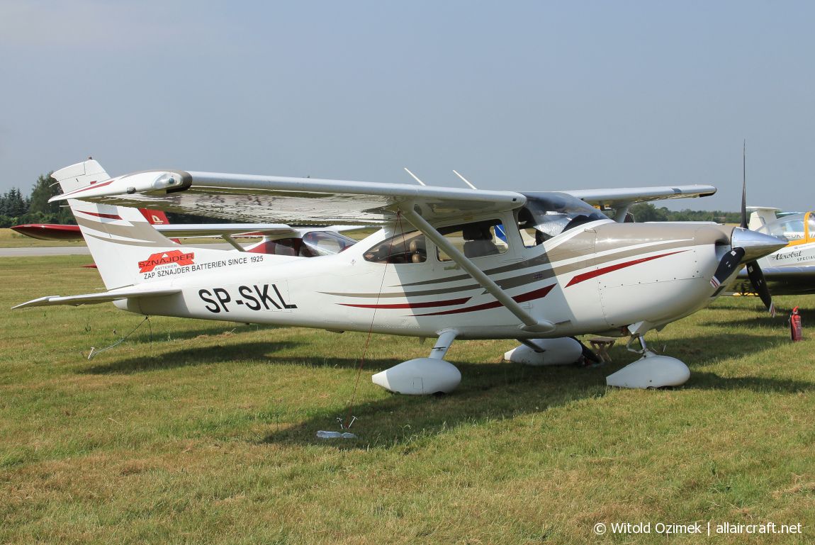 SP-SKL (18281685) Cessna 182A Skylane
