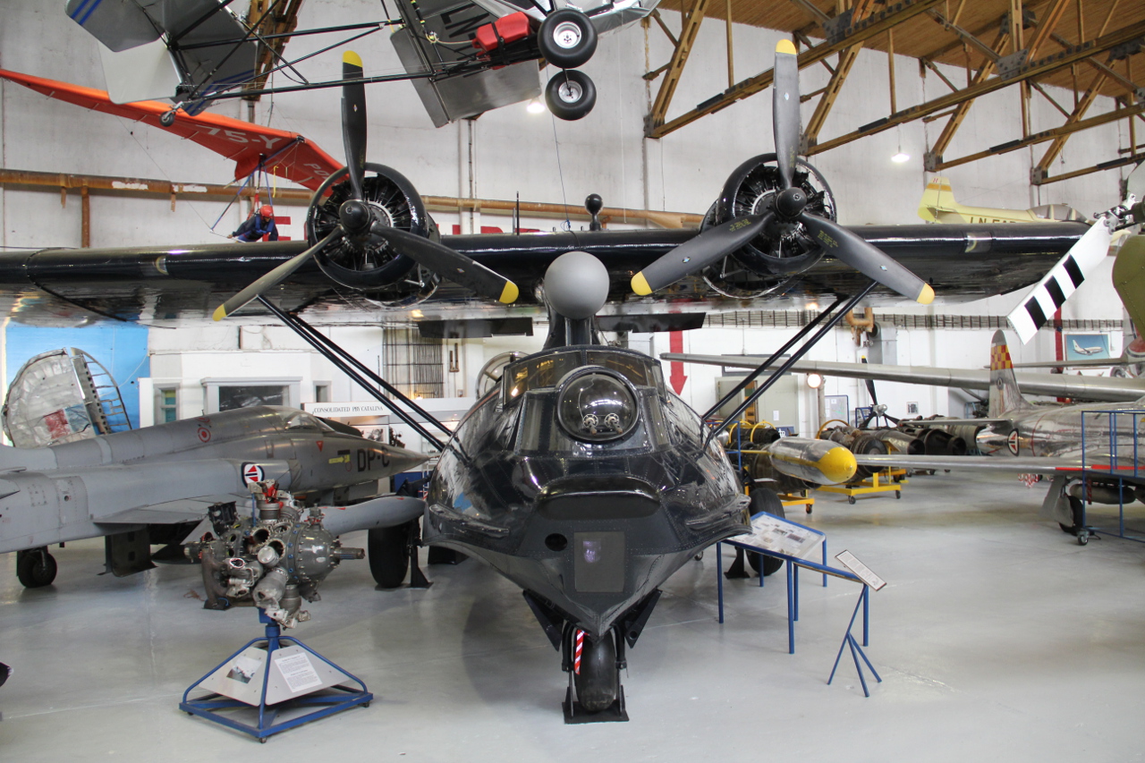 48382 · Consolidated PBY-5A Catalina · (SVG / ENZV)