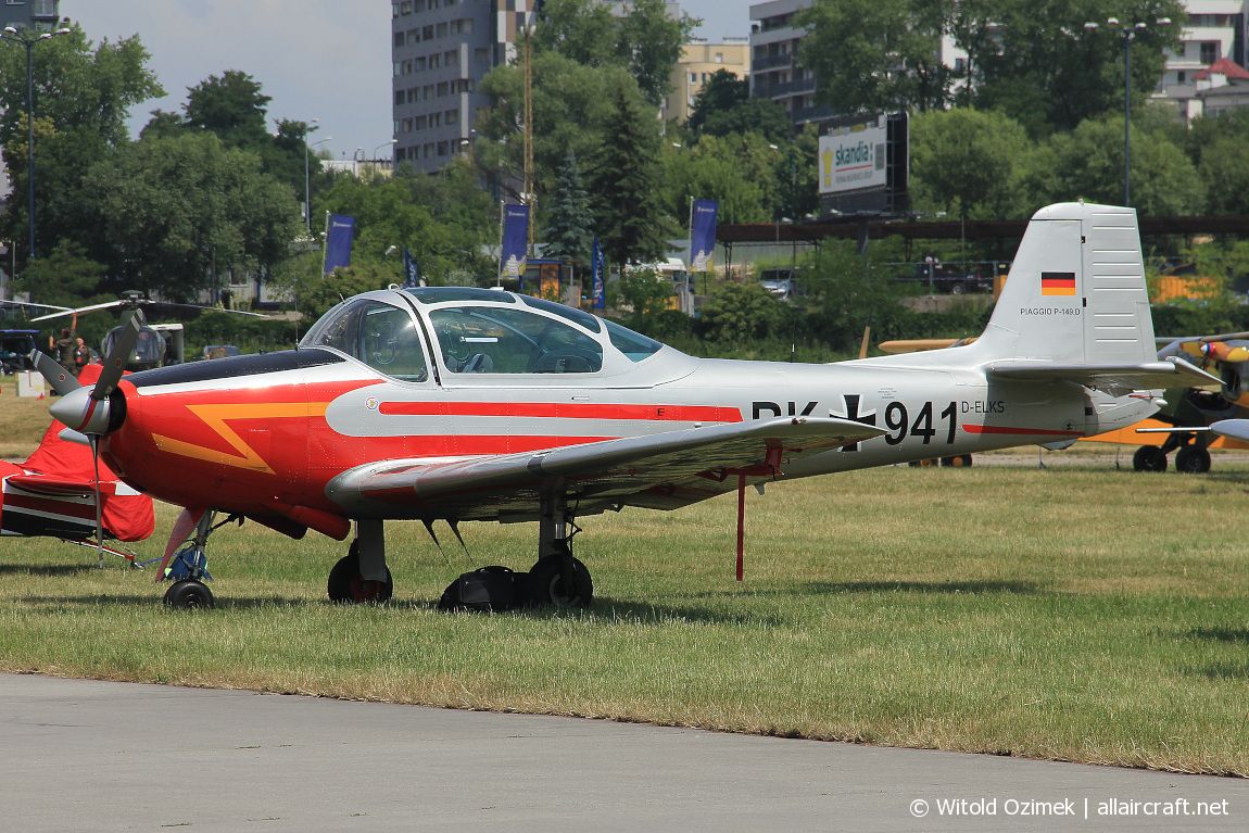 D-ELKS (256) Piaggio P-149D