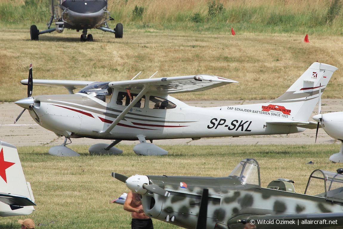 SP-SKL · Cessna 182A Skylane · EPRJ