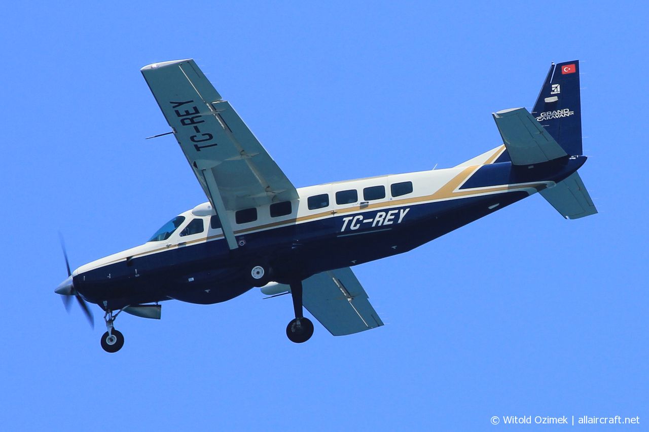 TC-REY · Cessna 208B Grand Caravan · (HER / LGIR)