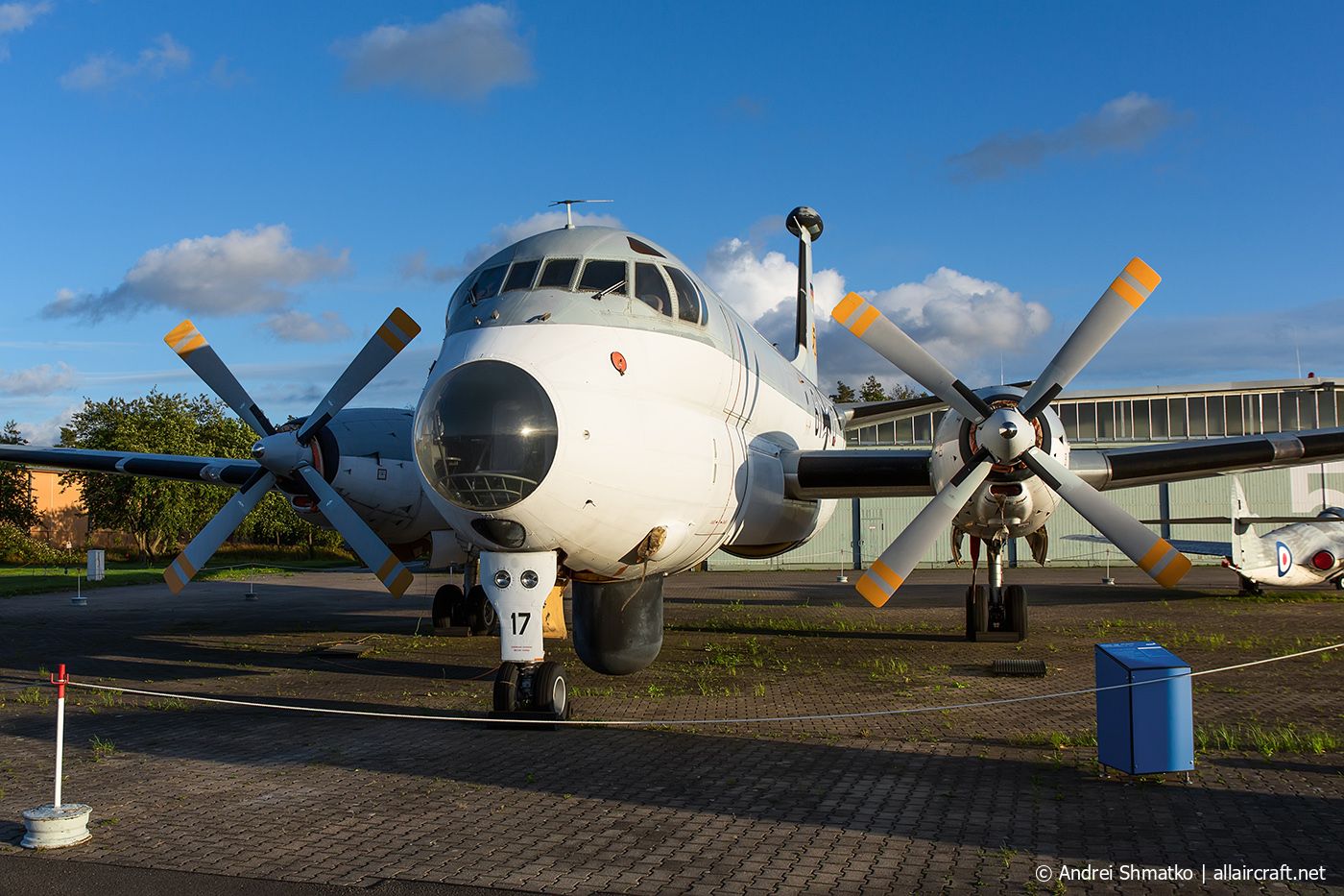 61+17 (34) Breguet 1150 Atlantic